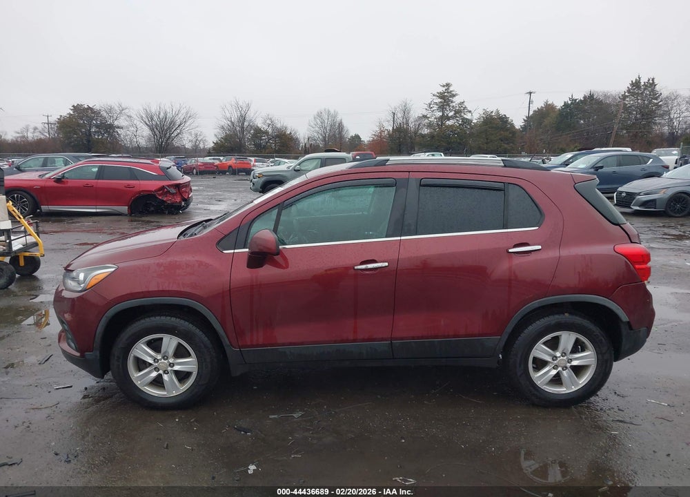 2017 CHEVROLET TRAX LT VIN: 3GNCJPSB7HL190578