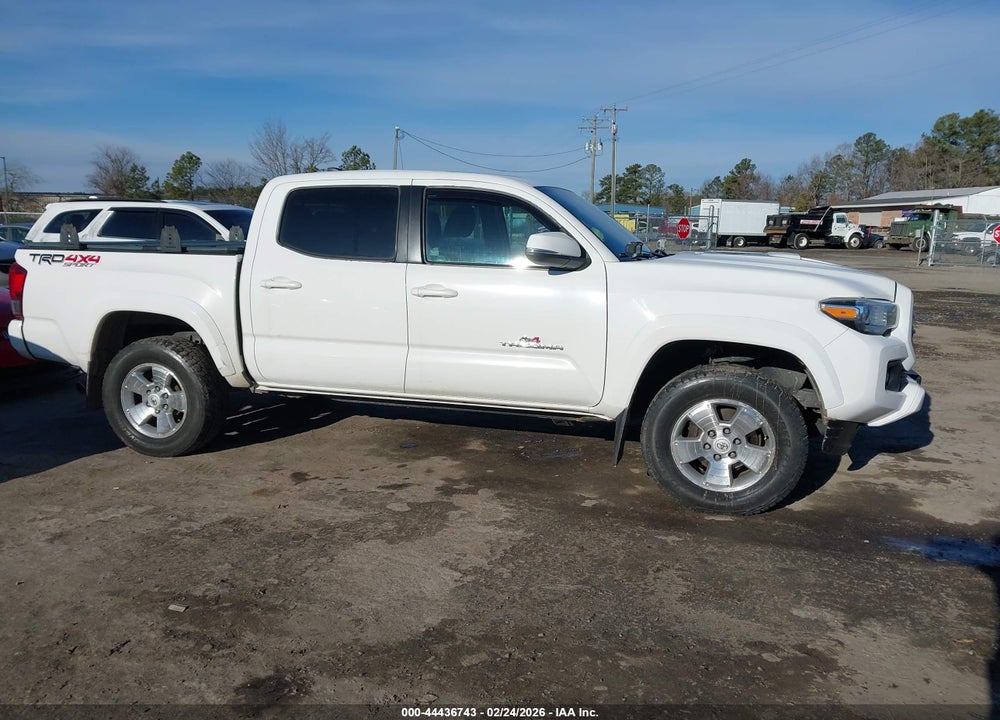 2017 TOYOTA TACOMA TRD SPORT VIN: 3TMCZ5AN2HM058078