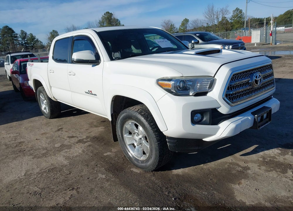 2017 TOYOTA TACOMA TRD SPORT VIN: 3TMCZ5AN2HM058078