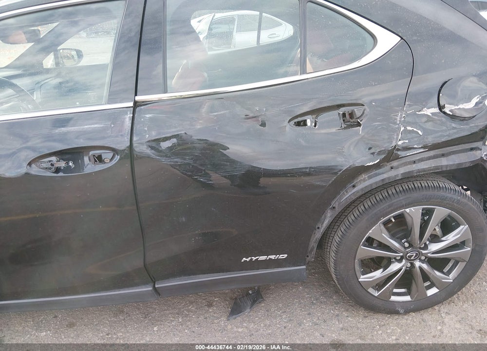 2021 LEXUS UX 250H F SPORT VIN: JTHR9JBH2M2039557