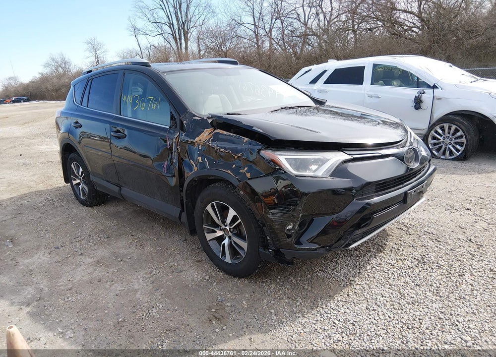 2016 TOYOTA RAV4 XLE VIN: 2T3RFREV0GW530974