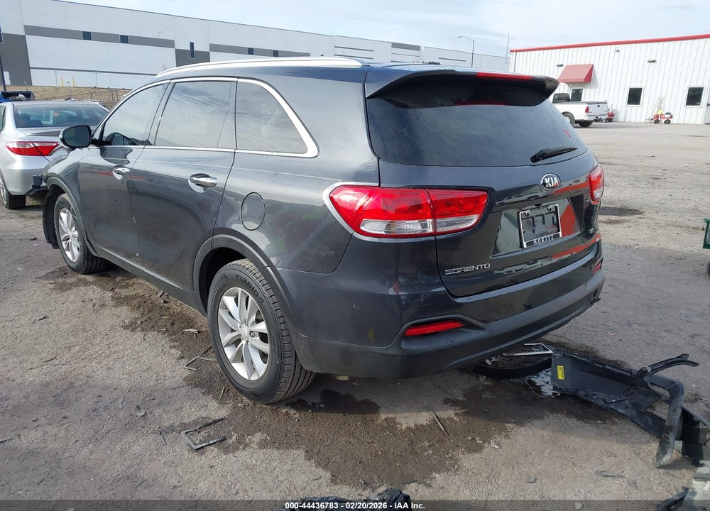 2016 KIA SORENTO LX VIN: 5XYPG4A30GG163312