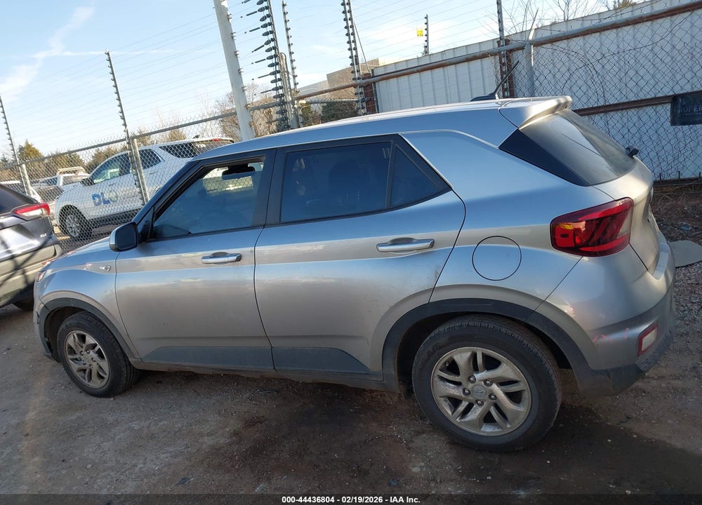 2023 HYUNDAI VENUE SE VIN: KMHRB8A33PU235127