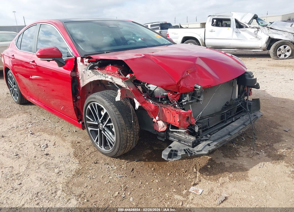 2025 TOYOTA CAMRY XLE VIN: 4T1DAACK9SU025214