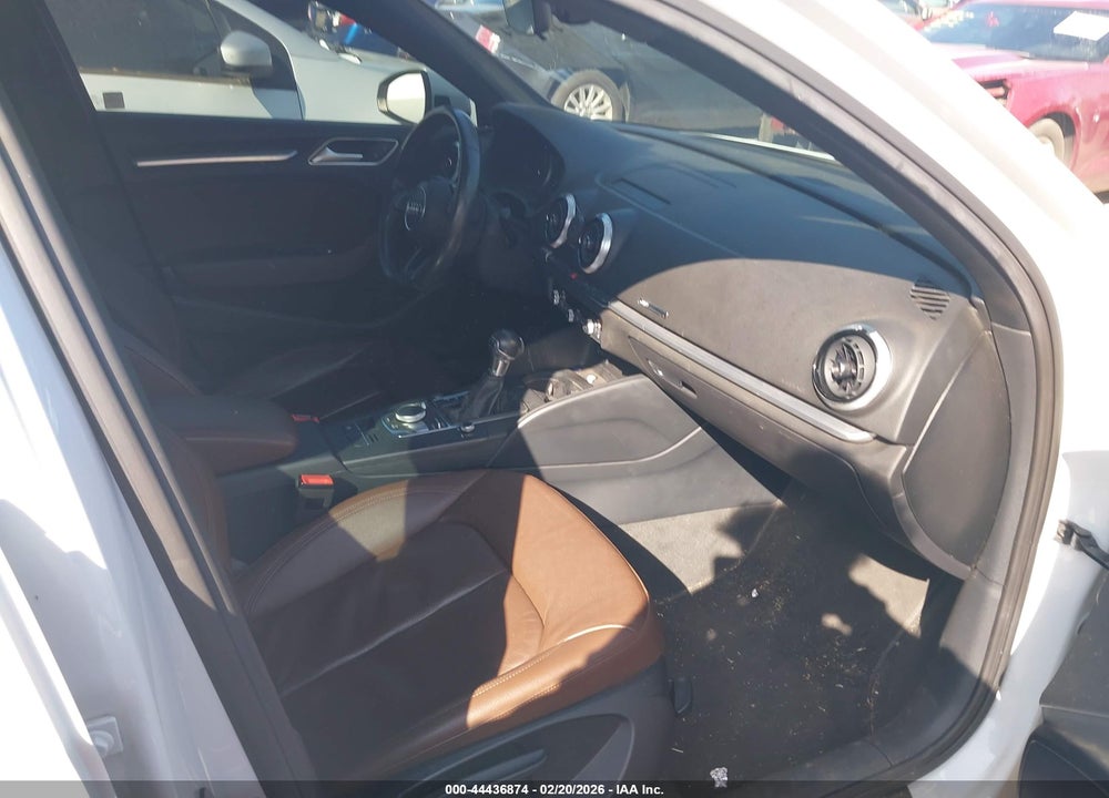 2020 AUDI A3 PREMIUM 40 TFSI FRONT-WHEEL DRIVE S TRONIC VIN: WAUAUGFF5LA000892