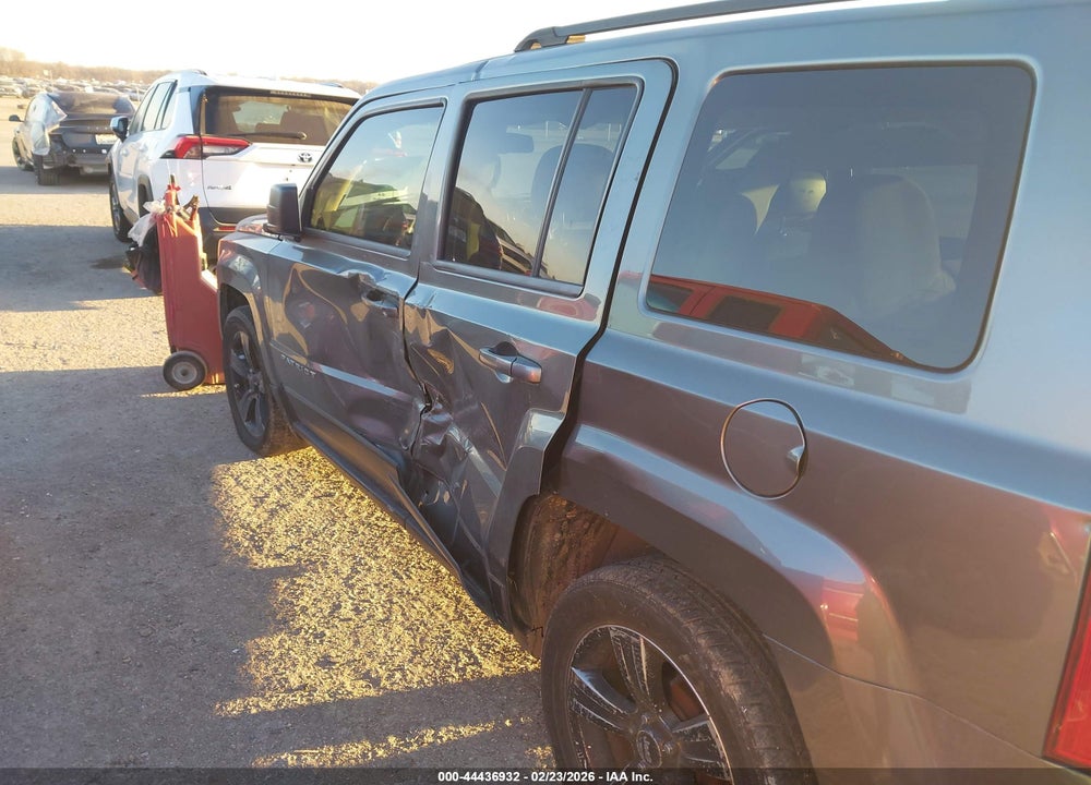 2014 JEEP PATRIOT LATITUDE VIN: 1C4NJPFB7ED601619
