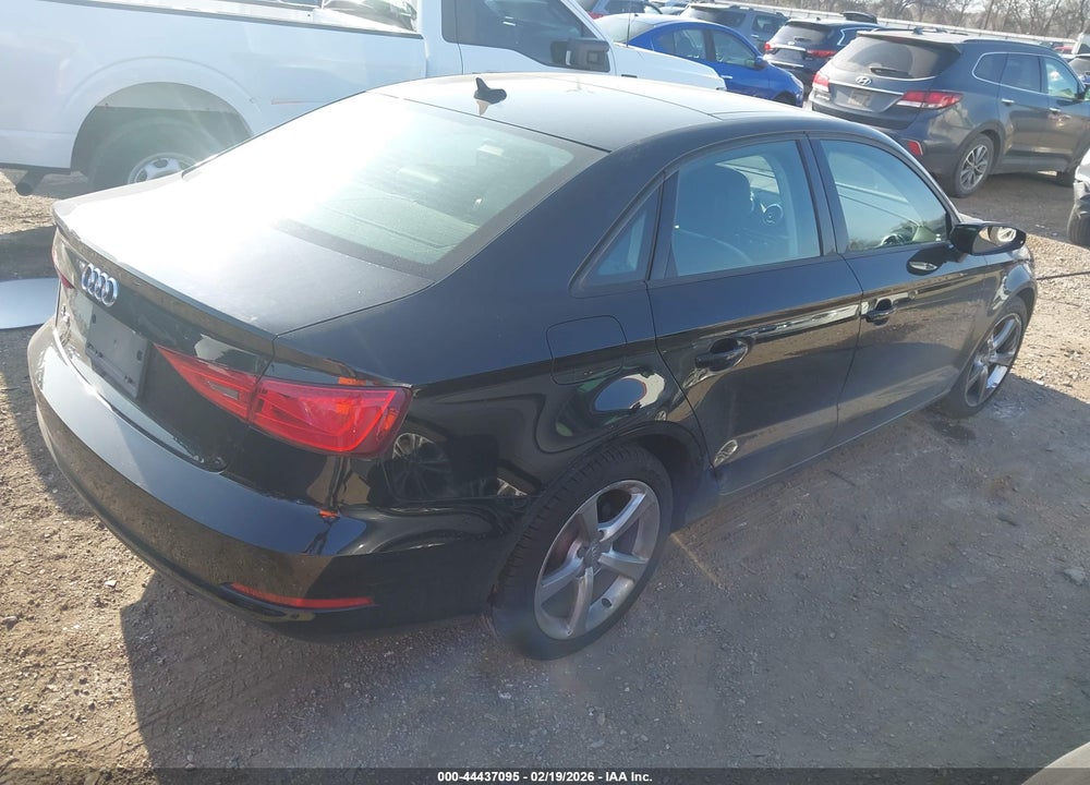 2016 AUDI A3 1.8T PREMIUM VIN: WAUA7GFFXG1067307