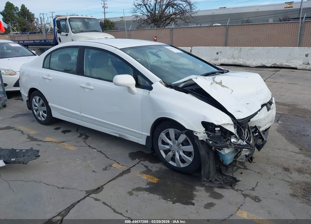 2010 HONDA CIVIC LX VIN: 19XFA1F54AE040283