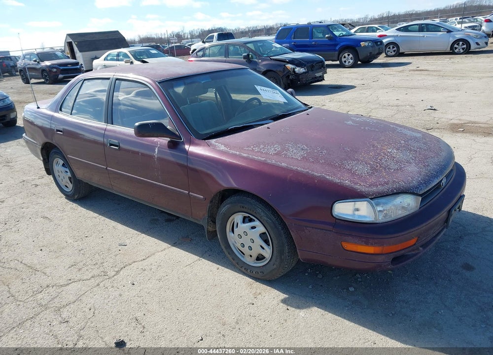 1993 TOYOTA CAMRY LE VIN: 4T1SK12E6PU304479