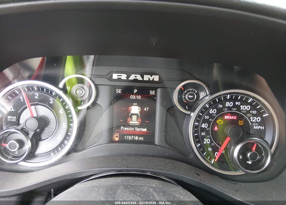 2019 RAM 1500 VIN: 1C6RRFFG6KN674400