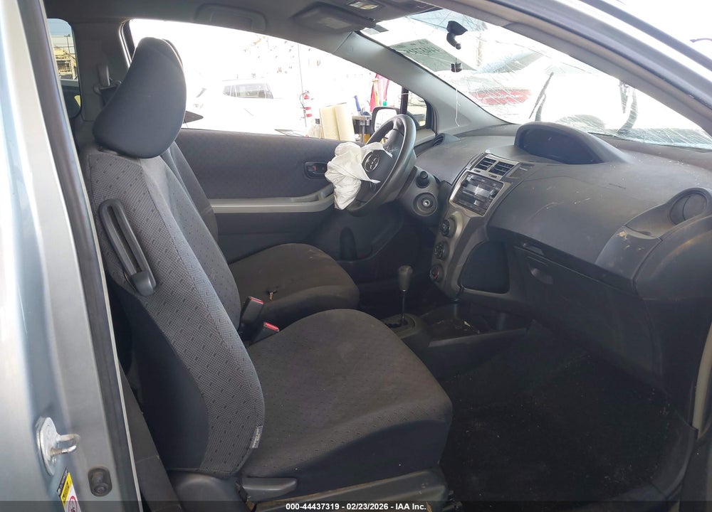 2009 TOYOTA YARIS VIN: JTDJT903795233867