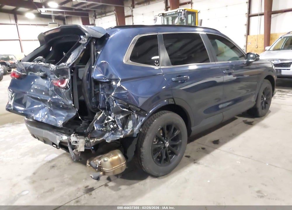 2024 HONDA CR-V HYBRID SPORT-L VIN: 7FARS6H88RE064658
