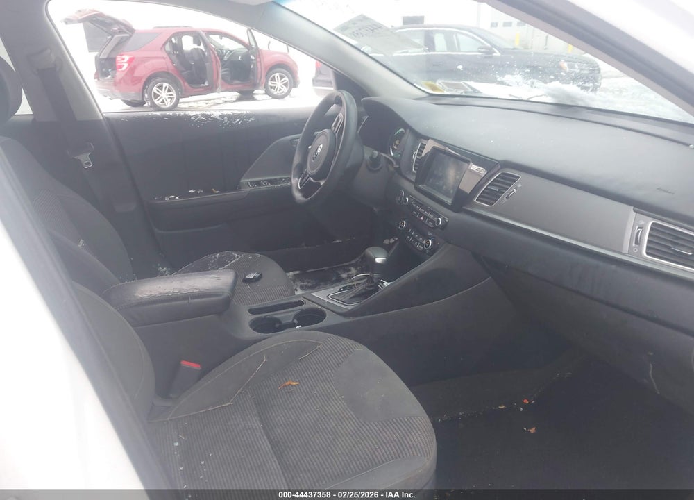 2019 KIA NIRO LX VIN: KNDCB3LC8K5338749