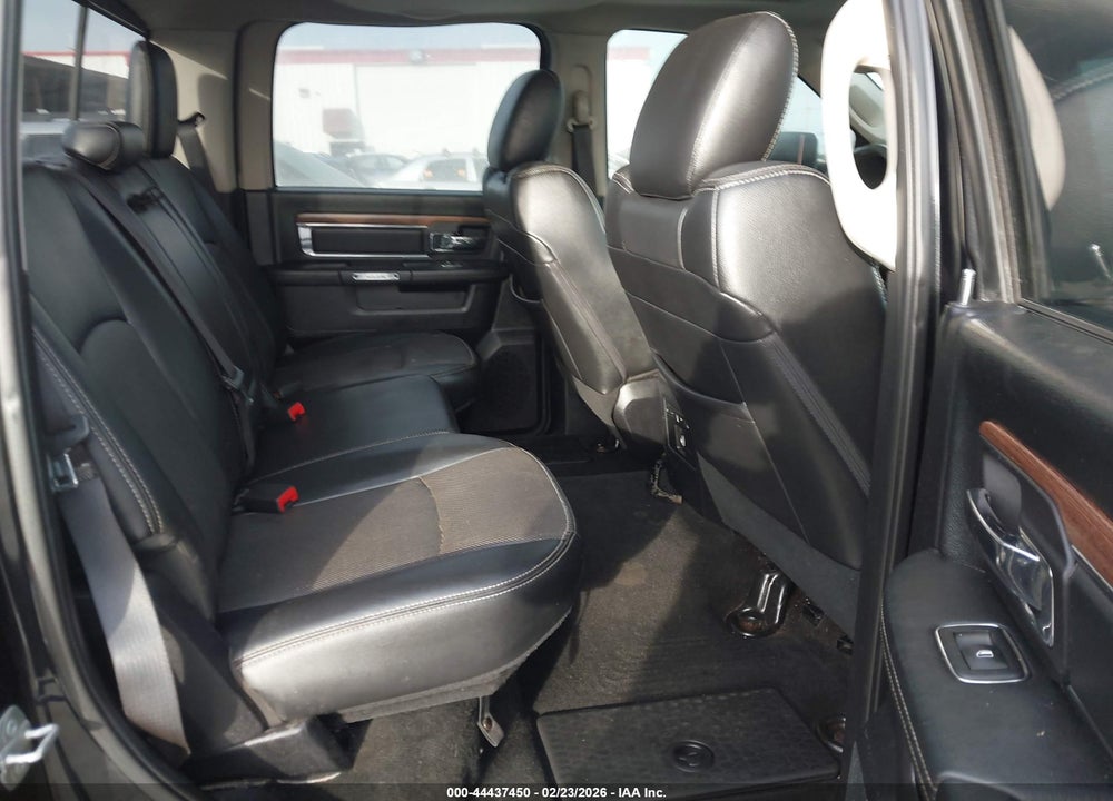 2016 RAM 1500 LAIE VIN: 1C6RR7JM4GS373295