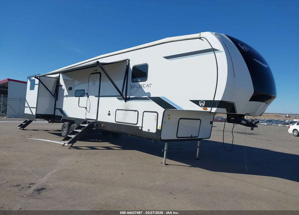 2024 FOREST RIVER WILDCAT 41DS VIN: 4X4FWC823RG004915