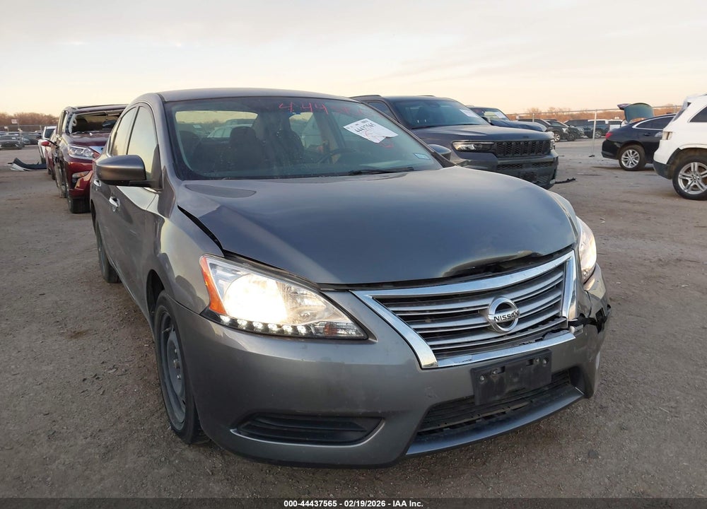 2015 NISSAN SENTRA SV VIN: 3N1AB7AP6FY248371