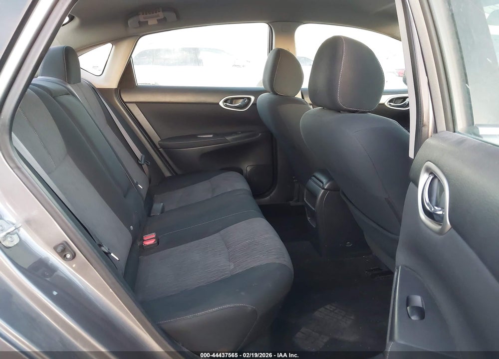 2015 NISSAN SENTRA SV VIN: 3N1AB7AP6FY248371