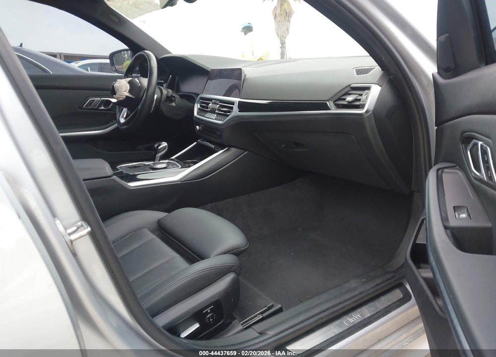 2019 BMW 330I VIN: WBA5R1C51KAK10352