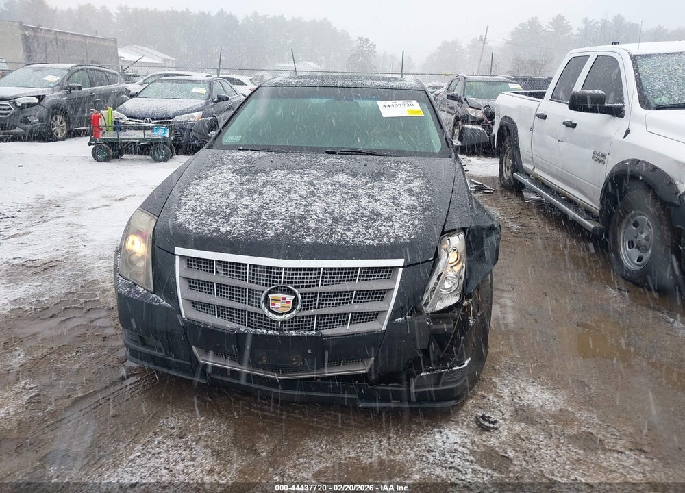 2010 CADILLAC CTS LUXURY VIN: 1G6DH5EGXA0111205
