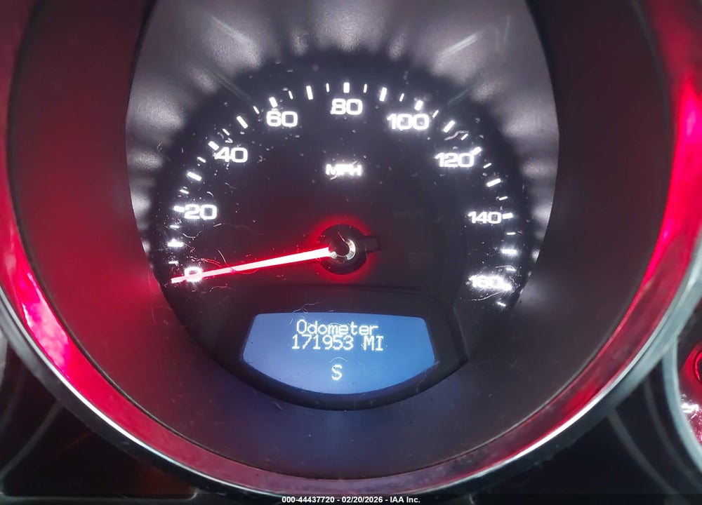 2010 CADILLAC CTS LUXURY VIN: 1G6DH5EGXA0111205