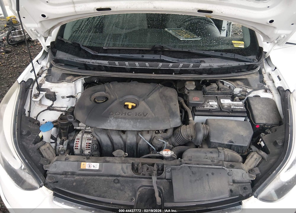 2016 HYUNDAI ELANTRA SE VIN: 5NPDH4AE9GH732491