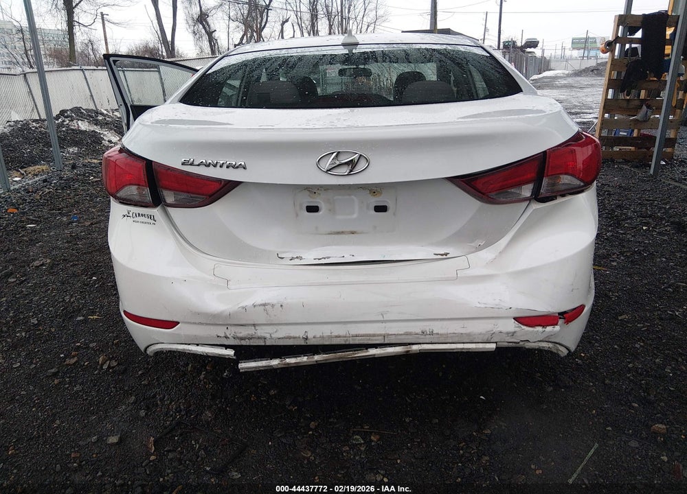 2016 HYUNDAI ELANTRA SE VIN: 5NPDH4AE9GH732491