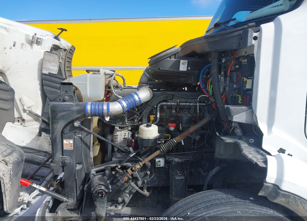 2020 PETERBILT 579 VIN: 1XPBDP9XXLD675582