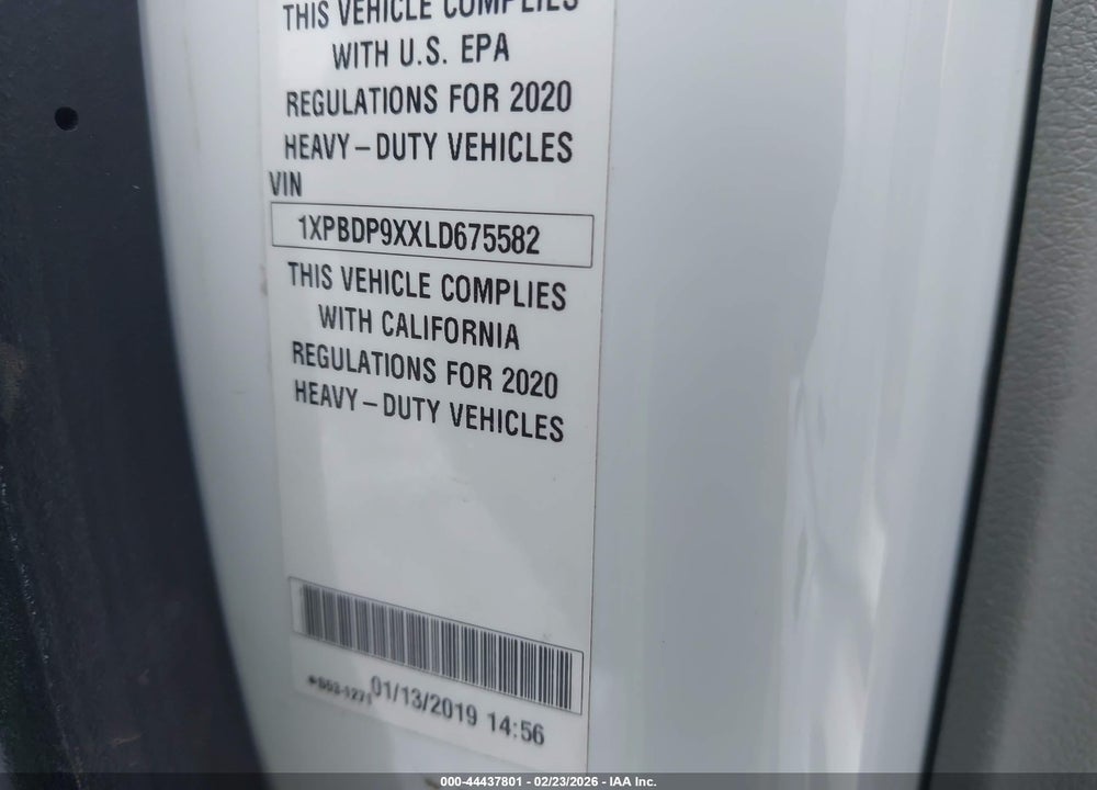 2020 PETERBILT 579 VIN: 1XPBDP9XXLD675582