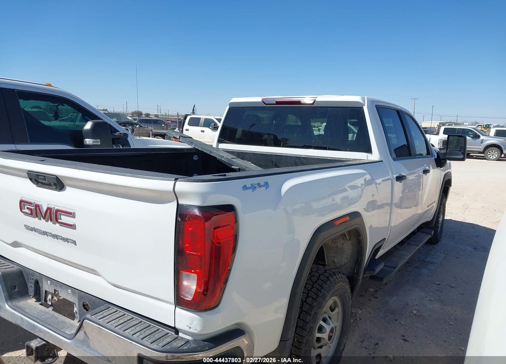 2022 GMC SIERRA 2500HD 4WD  STANDARD BED PRO VIN: 1GT49LEYXNF356371