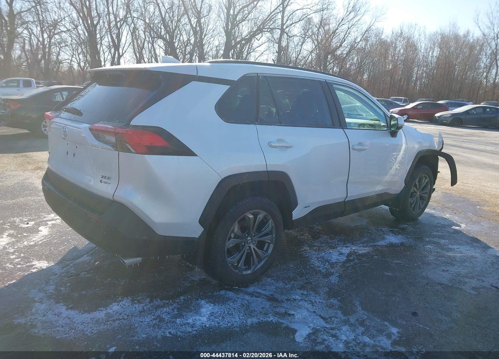 2025 TOYOTA RAV4 HYBRID XLE PREMIUM VIN: 4T3B6RFV8SU196704