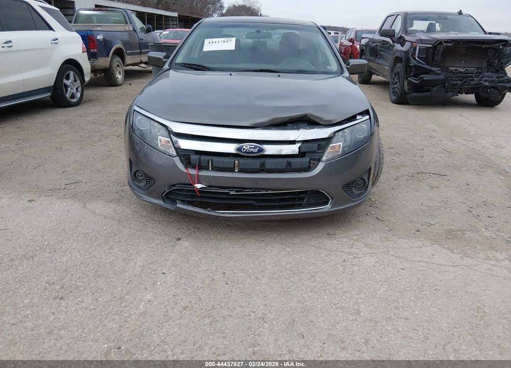 2010 FORD FUSION SE VIN: 3FAHP0HAXAR331705