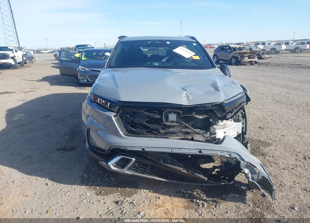 2025 HONDA CR-V HYBRID SPORT TOURING VIN: 7FARS6H92SE013560