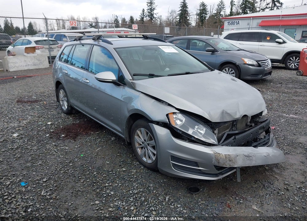 2015 VOLKSWAGEN GOLF SPORTWAGEN TSI S 4-DOOR VIN: 3VWC17AU1FM502636