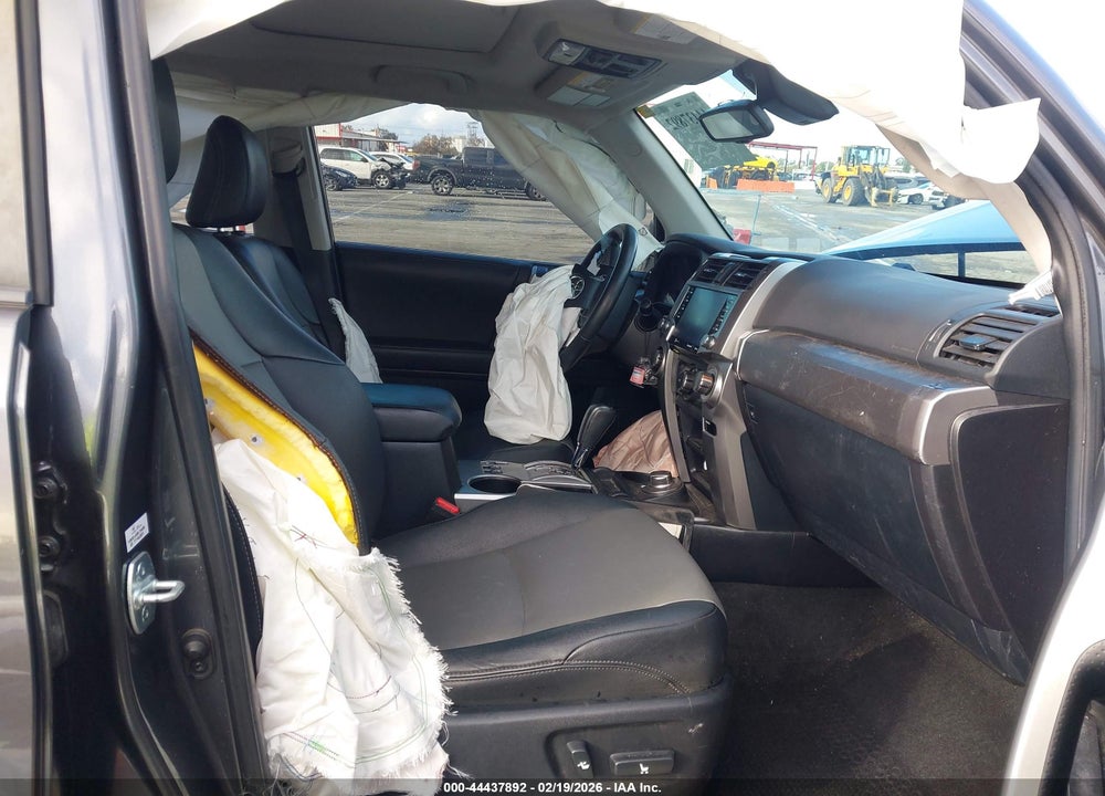 2020 TOYOTA 4RUNNER SR5 PREMIUM VIN: JTEBU5JR6L5804569