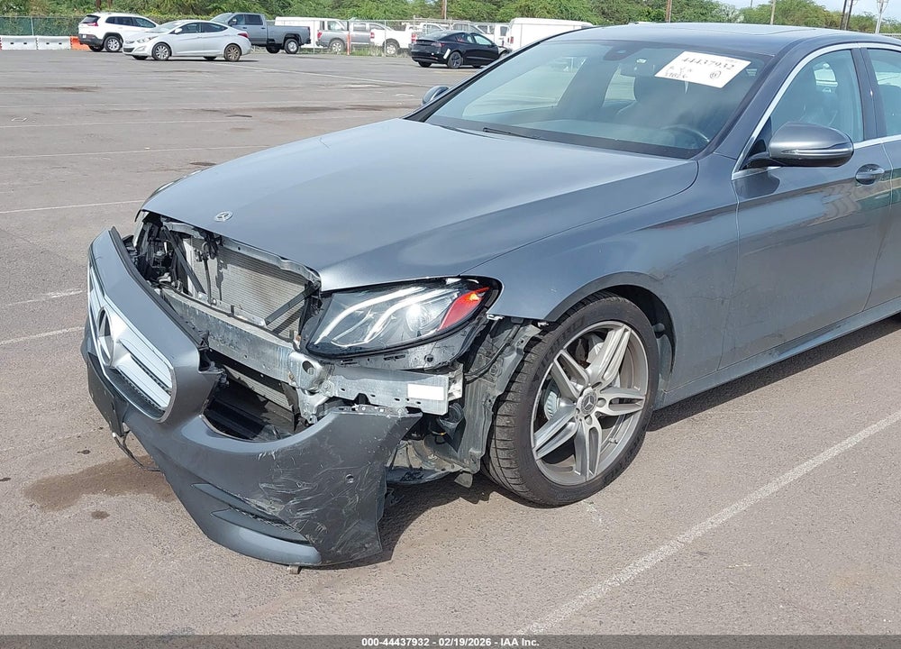 2018 MERCEDES-BENZ E 300 VIN: WDDZF4JB9JA476018