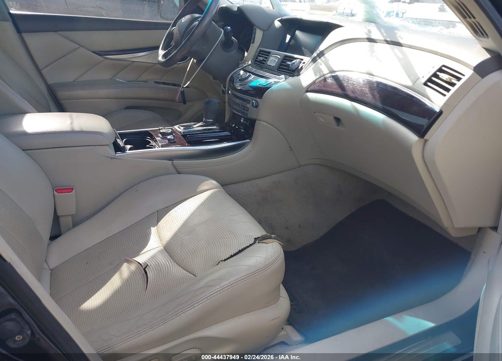 2012 INFINITI M37X VIN: JN1BY1ARXCM390657