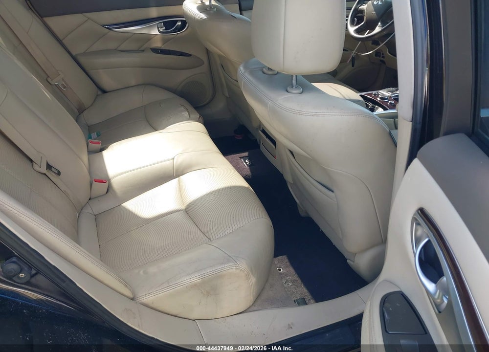 2012 INFINITI M37X VIN: JN1BY1ARXCM390657