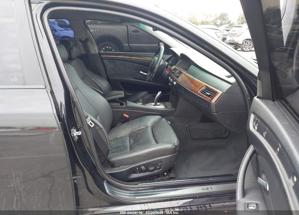 2008 BMW 535I VIN: WBANW13588CN55867