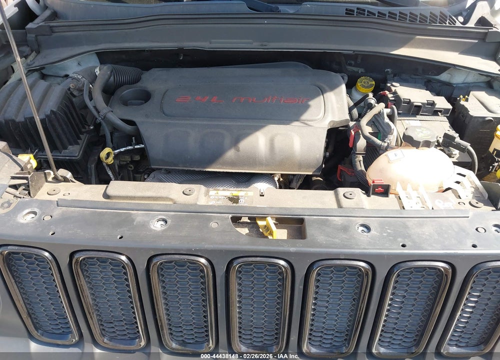 2018 JEEP RENEGADE ALTITUDE FWD VIN: ZACCJABBXJPG86753