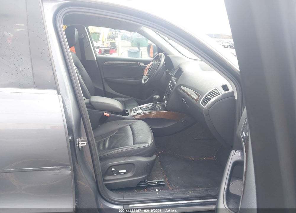 2013 AUDI Q5 2.0T PREMIUM VIN: WA1LFAFPXDA037654