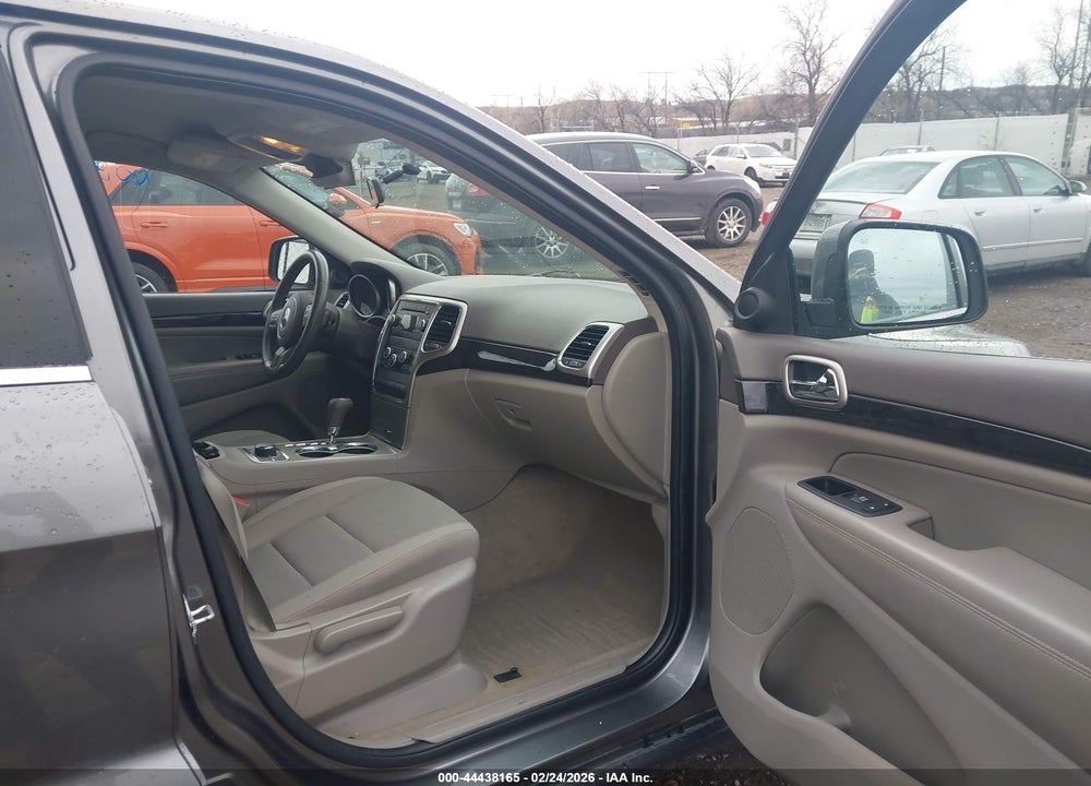 2013 JEEP GRAND CHEROKEE LAREDO VIN: 1C4RJFAG9DC553298