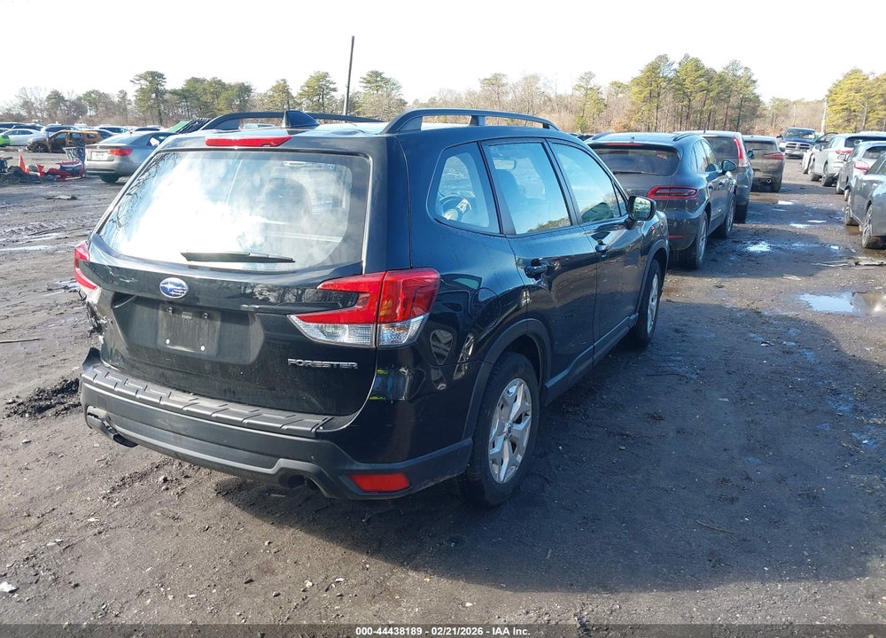 2020 SUBARU FORESTER VIN: JF2SKADC3LH476117