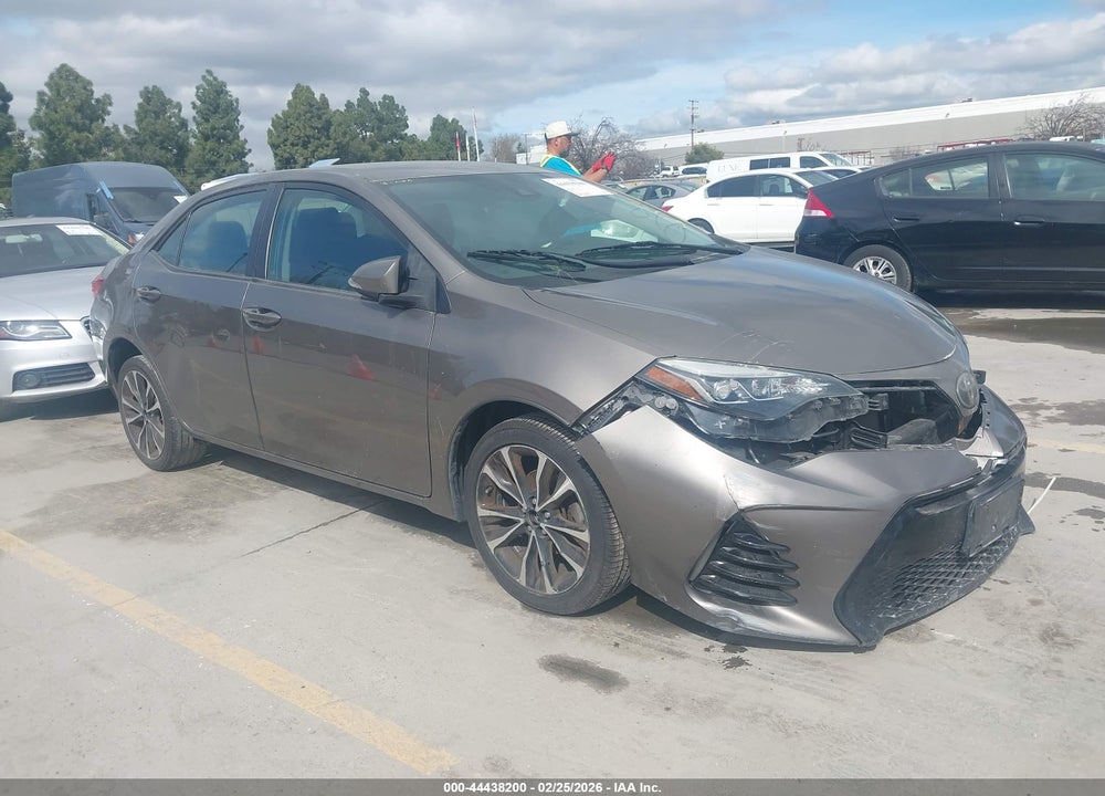 2018 TOYOTA COROLLA SE VIN: 2T1BURHE6JC046733