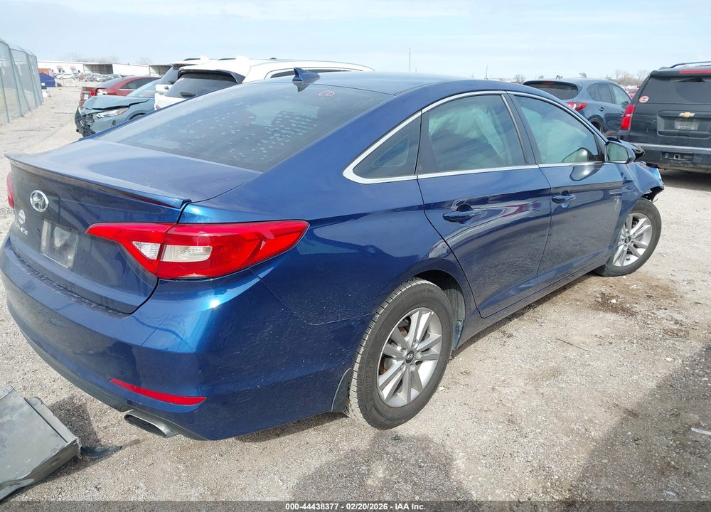 2017 HYUNDAI SONATA SE VIN: 5NPE24AF8HH451198