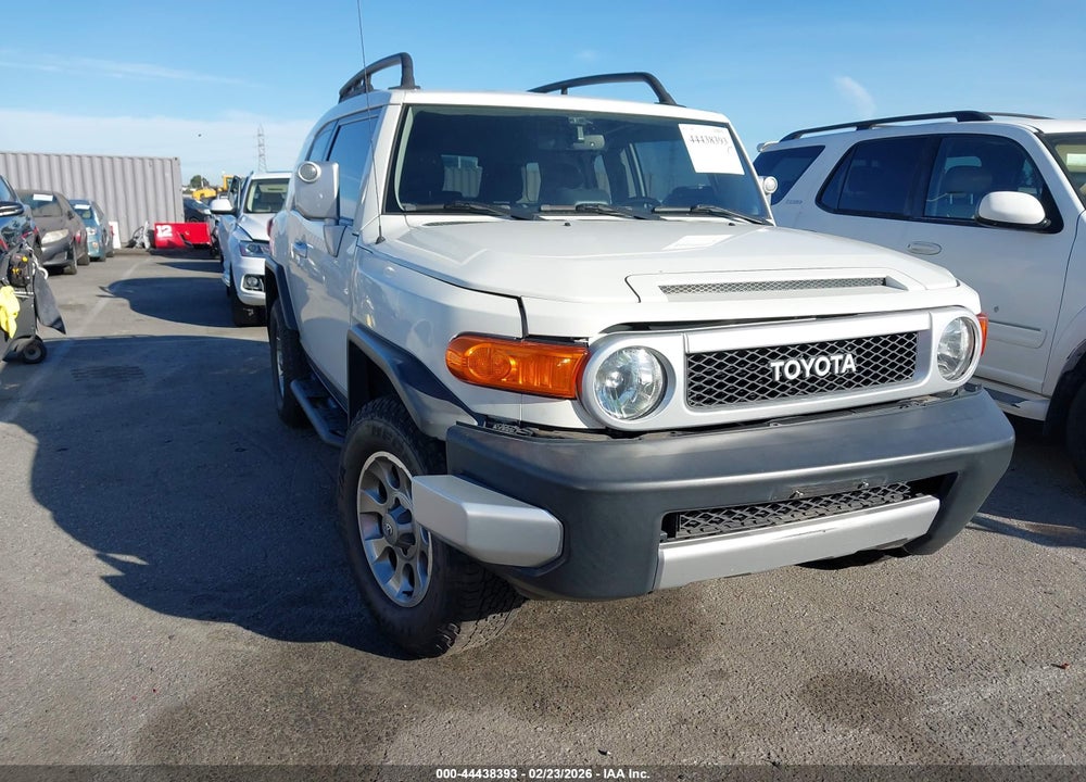 2013 TOYOTA FJ CRUISER VIN: JTEBU4BF2DK150736
