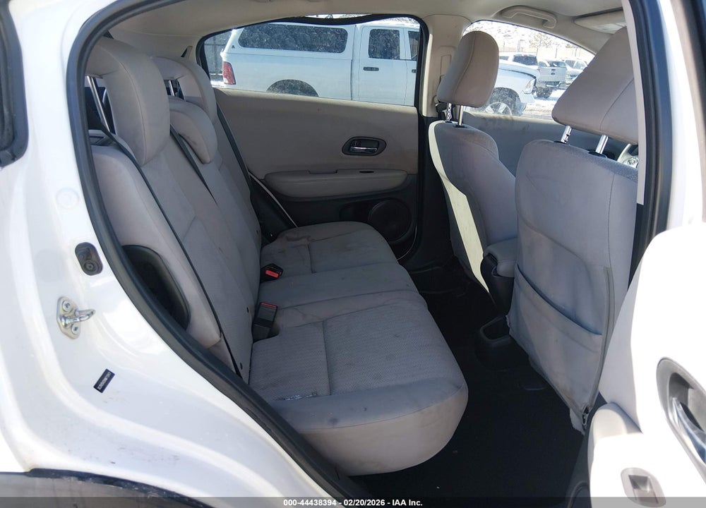 2017 HONDA HR-V LX VIN: 3CZRU5H3XHM713417