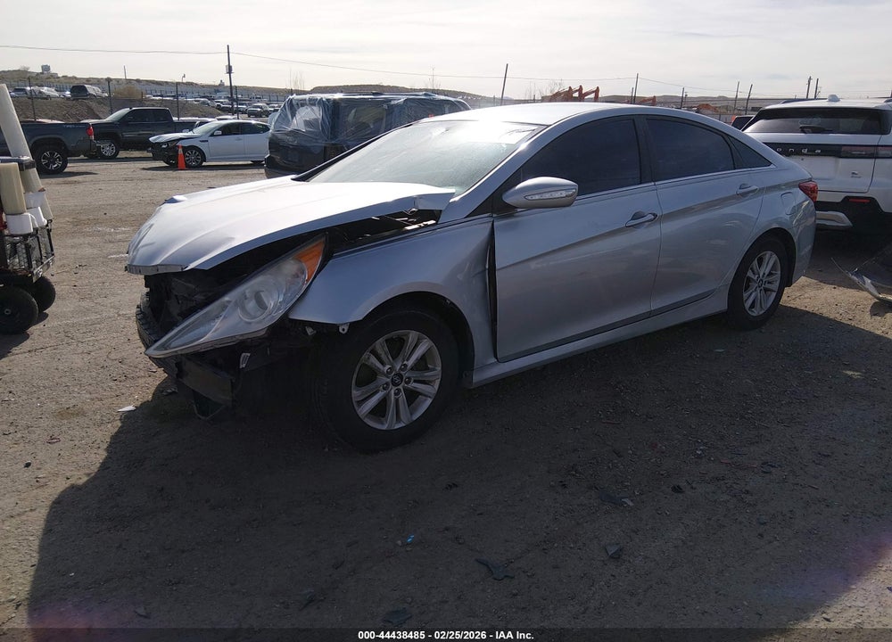 2014 HYUNDAI SONATA GLS VIN: 5NPEB4AC8EH936412