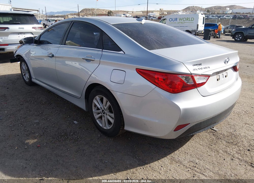 2014 HYUNDAI SONATA GLS VIN: 5NPEB4AC8EH936412