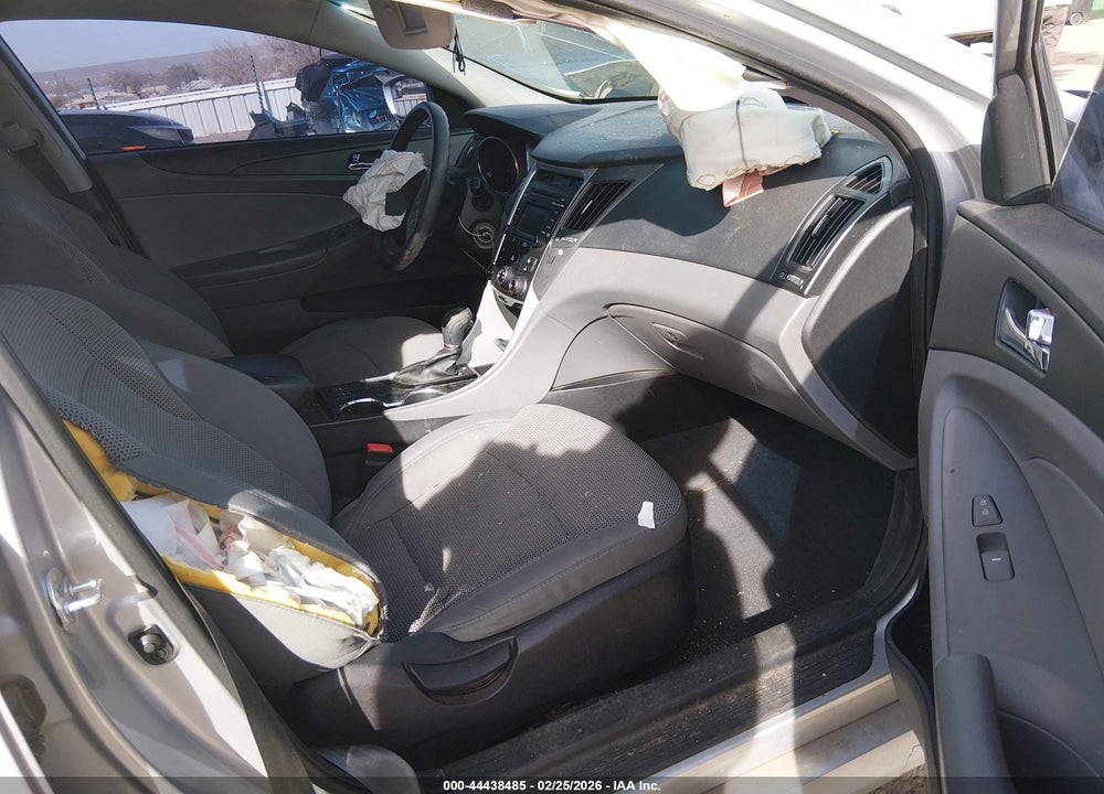 2014 HYUNDAI SONATA GLS VIN: 5NPEB4AC8EH936412