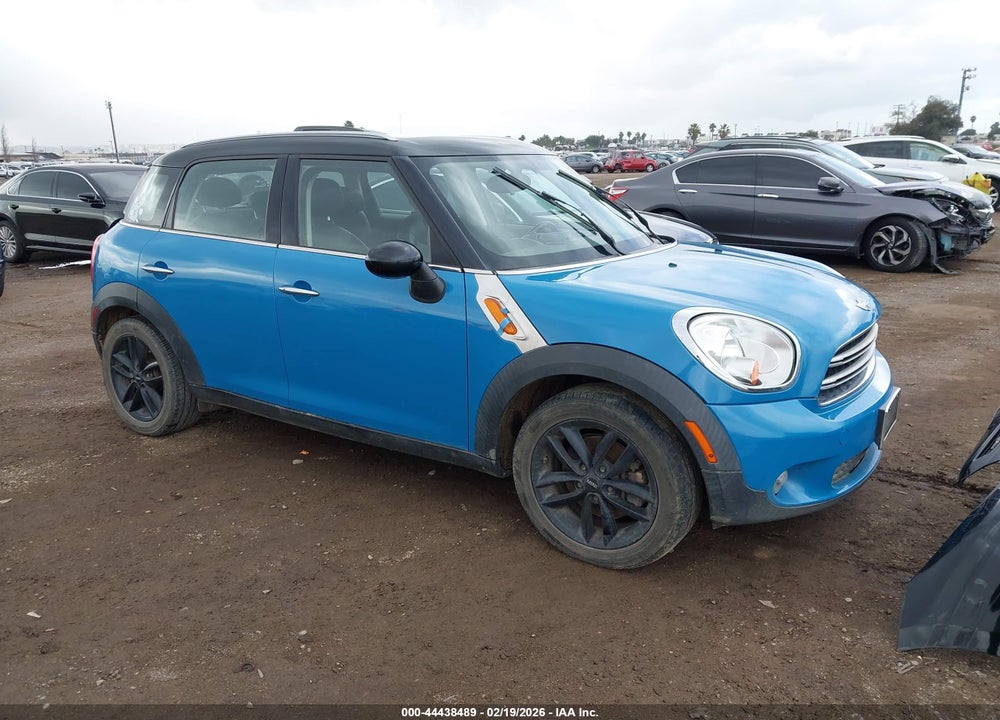 2016 MINI COUNTRYMAN COOPER VIN: WMWZB3C54GWR49629